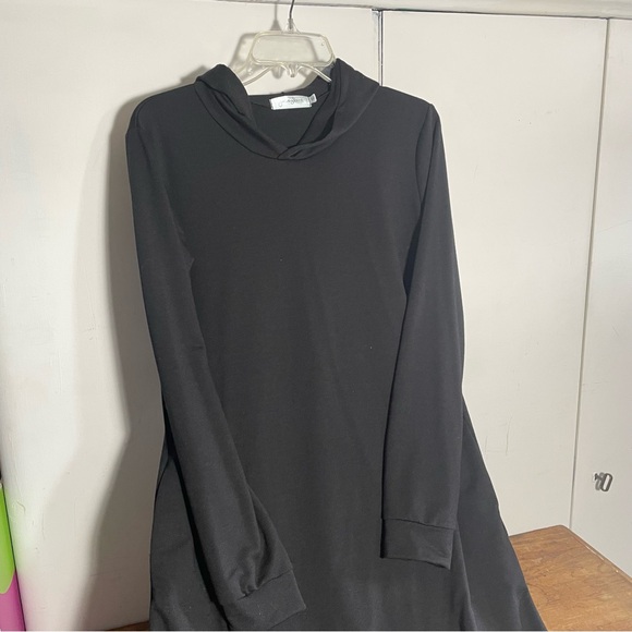 Jacey Lane black hoodie dress - Picture 8 of 13